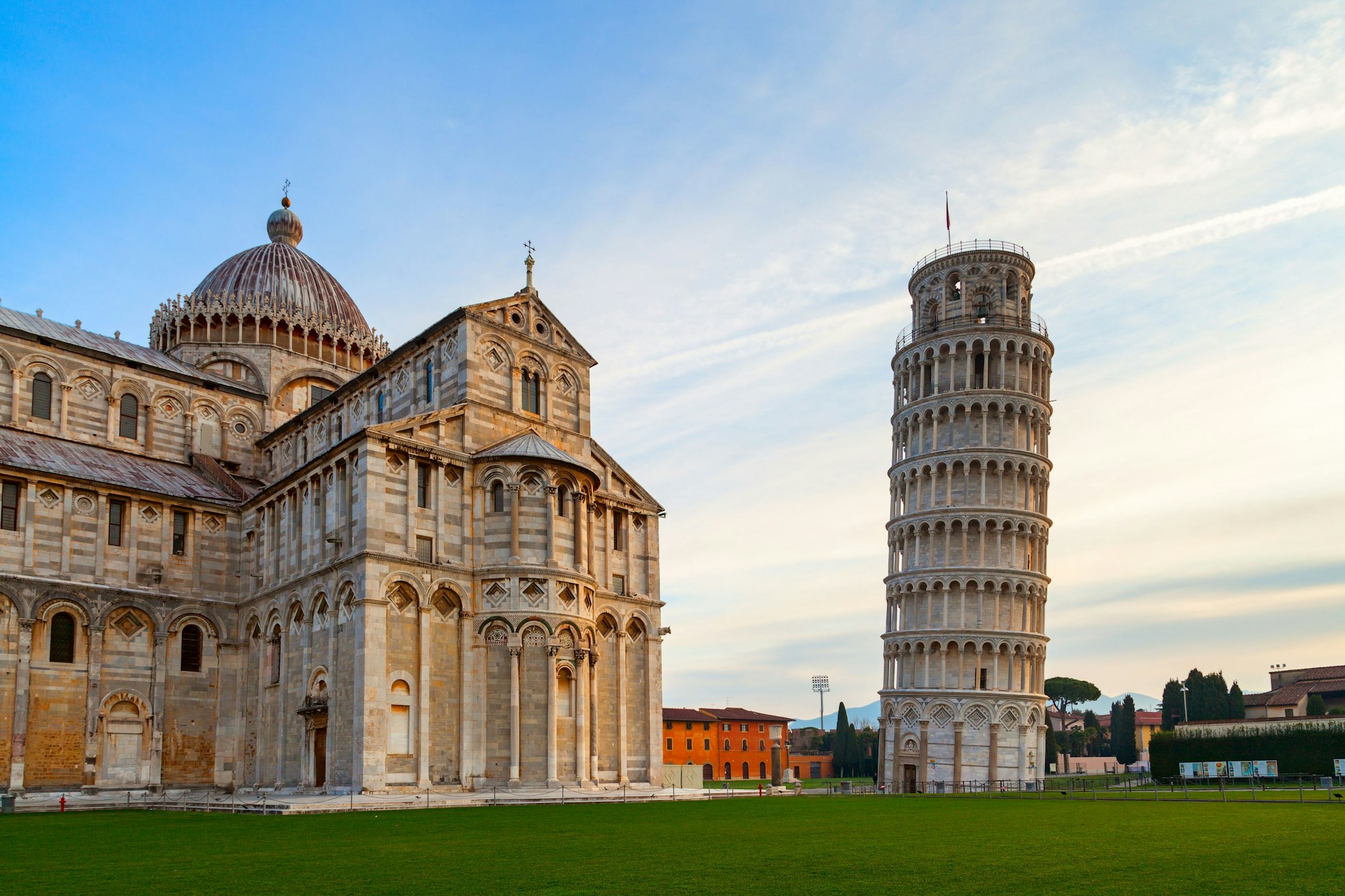 Leaning Tower of Pisa and cathedral: distance Florence to Pisa is about 82 km