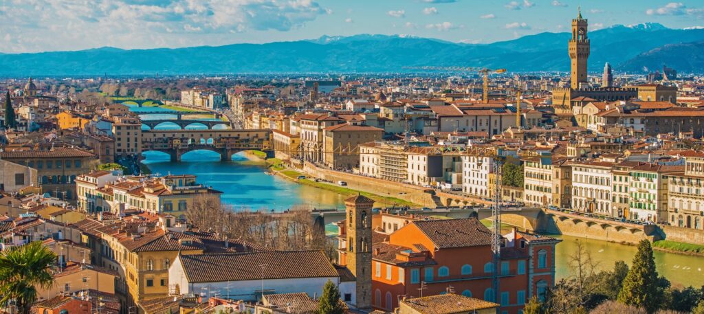 Florence skyline, 4 km from the airport to the city centre